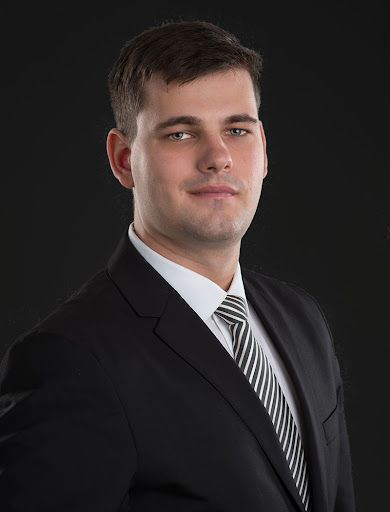 Mgr. Daniel Šír, advokát