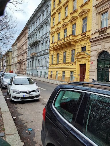 Sládek & Partners, Advokátní Kancelář, V.o.s.